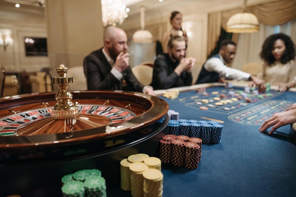 Live Casino: Meja Sungguhan, Dealer Nyata, di Layar Anda